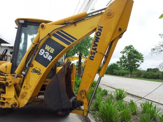 WB93R # KMTWB014C77F52148 : รถตักหน้า ขุดหลัง komatsu by kung0813062283