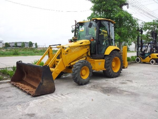 WB93R # KMTWB014C77F52148 : รถตักหน้า ขุดหลัง komatsu by kung0813062283