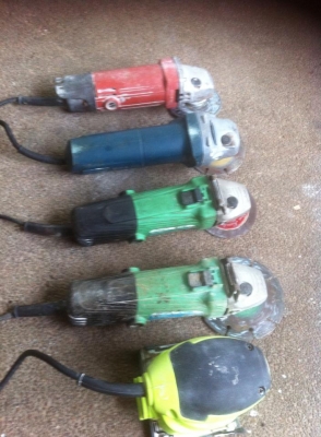 เครื่องเจียรไฟฟ้า4ต้ว เครื่องขัดกระดาษทราย BOSCH,HITACHI,MAKTEC 3000บาท