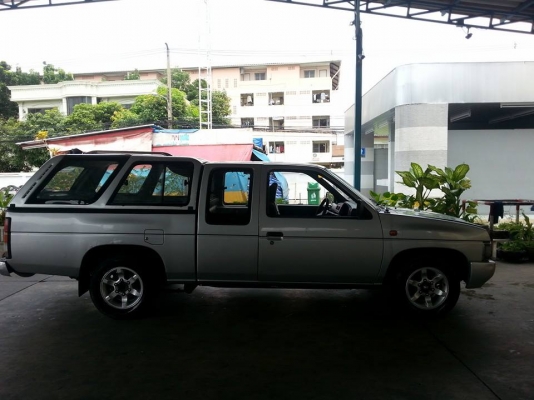 นิสสัน บิ๊กเอ็ม แคป ปี 95 พวงมาลัยเพาเวอร์ เครื่อง ฝาแดงค่ะ