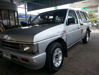 นิสสัน บิ๊กเอ็ม แคป ปี 95 พวงมาลัยเพาเวอร์ เครื่อง ฝาแดงค่ะ นิสสัน บิ๊กเอ็ม แคป ปี 95 พวงมาลัยเพาเวอร์ เครื่อง ฝาแดงค่ะ