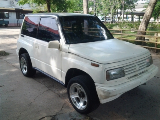 ขาย suzuki vitara เครื่อง 16000 cc 4x4 ขาย suzuki vitara เครื่อง 16000 cc 4x4