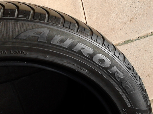 265/50R20 AURORA RADIAL RH08 มี 2 เส้น ( ขายถูก ) TEL.081-427-3941 265/50R20 AURORA RADIAL RH08 มี 2 เส้น ( ขายถูก ) TEL.081-427-3941