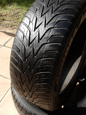 265/50R20 AURORA RADIAL RH08 มี 2 เส้น ( ขายถูก ) TEL.081-427-3941 265/50R20 AURORA RADIAL RH08 มี 2 เส้น ( ขายถูก ) TEL.081-427-3941