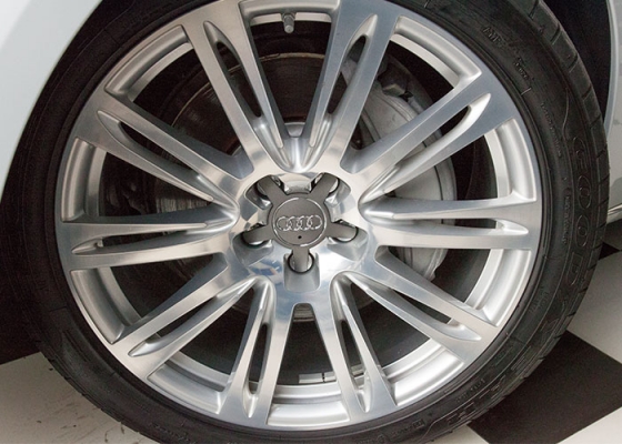 ขาย AUDI A8L HYBRID 2014