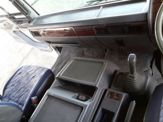 หัว HINO ไฮเทค หัวกว้าง ญี่ปุ่นครับ