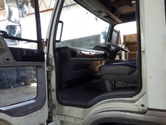 หัว HINO ไฮเทค หัวกว้าง ญี่ปุ่นครับ