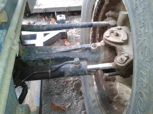 ขายรถไถ นิวฮอนแลนด์ สองเพลา รุ่น7840 รถบ้านสวยๆๆ