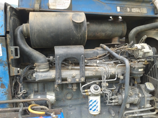 ขายรถไถ นิวฮอนแลนด์ สองเพลา รุ่น7840 รถบ้านสวยๆๆ