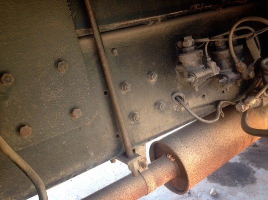 **530,000 บ.ต่อรอง**ขาย10ล้อเพลาเดียว HINO FL176 EH700 เครื่องเดิมเกียร์เดิม 168แรง แน่นๆ แรงดีไม่ไอ ช่วงล่างเดิมคัสซีสวยมาก ไม่มีปะไม่มีดาม กระบะไม้พื้นเหล็กสภาพดี พื้นดี ข้างดีไม่ผุ หัวเก๋งเดิมๆ ภายในคอนโซลครบ พ.พาวเวอร์ เบรคทริฟฟี่ ยางดี9เส้นพอใช้1เส้น