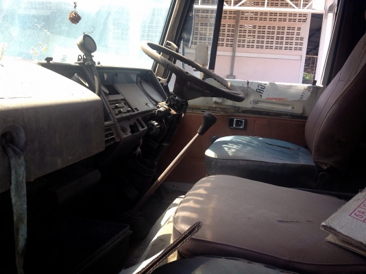 **530,000 บ.ต่อรอง**ขาย10ล้อเพลาเดียว HINO FL176 EH700 เครื่องเดิมเกียร์เดิม 168แรง แน่นๆ แรงดีไม่ไอ ช่วงล่างเดิมคัสซีสวยมาก ไม่มีปะไม่มีดาม กระบะไม้พื้นเหล็กสภาพดี พื้นดี ข้างดีไม่ผุ หัวเก๋งเดิมๆ ภายในคอนโซลครบ พ.พาวเวอร์ เบรคทริฟฟี่ ยางดี9เส้นพอใช้1เส้น