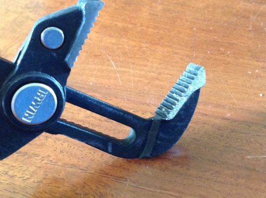 ขายคีมคอเลื่อน IRWIN GV8R No.4935095