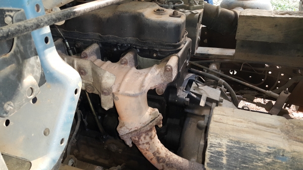 ISUZU NPR จัดไฟแนนซ์ได้ 300,000 บาทคะ ขายกลางอากาศไป เพชรบุรีคะ