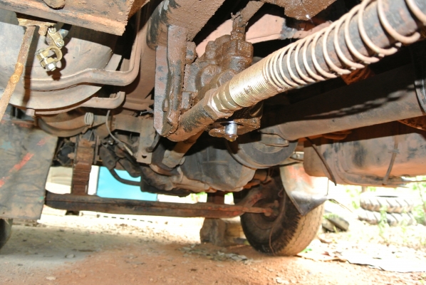 ISUZU NPR จัดไฟแนนซ์ได้ 300,000 บาทคะ ขายกลางอากาศไป เพชรบุรีคะ