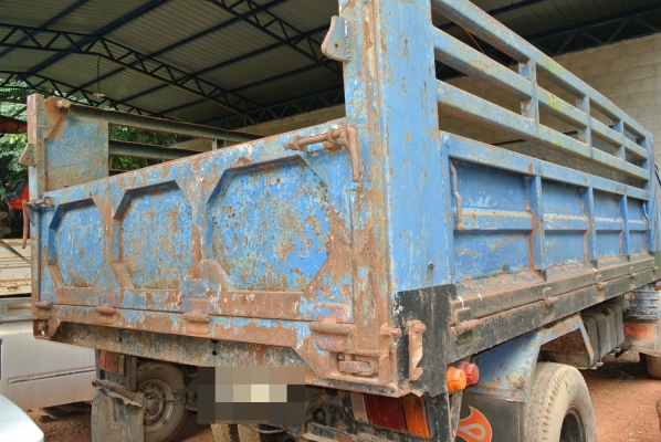 ISUZU NPR จัดไฟแนนซ์ได้ 300,000 บาทคะ ขายกลางอากาศไป เพชรบุรีคะ