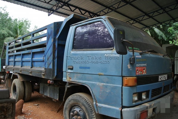 ISUZU NPR จัดไฟแนนซ์ได้ 300,000 บาทคะ ขายกลางอากาศไป เพชรบุรีคะ