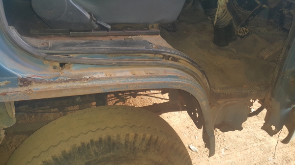 ISUZU NPR จัดไฟแนนซ์ได้ 300,000 บาทคะ ขายกลางอากาศไป เพชรบุรีคะ