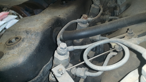 ISUZU NPR จัดไฟแนนซ์ได้ 300,000 บาทคะ ขายกลางอากาศไป เพชรบุรีคะ