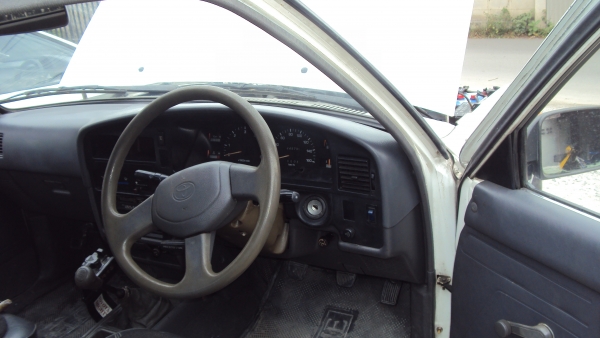 ขายไมตี้ปี92แค๊ป สีเดิมไม่เคยทำสีเลยครับ96000บาท ขายไมตี้ปี92แค๊ป สีเดิมไม่เคยทำสีเลยครับ96000บาท