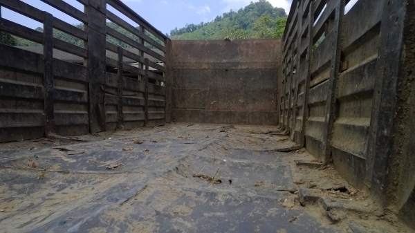 10ล้อดั้ม 240แรง HINO FM3MNLD ปี*40 กระจกไฟฟ้า..รถห้างแท้เดิมๆทั้งคัน(มือเดียวป้ายแดง)