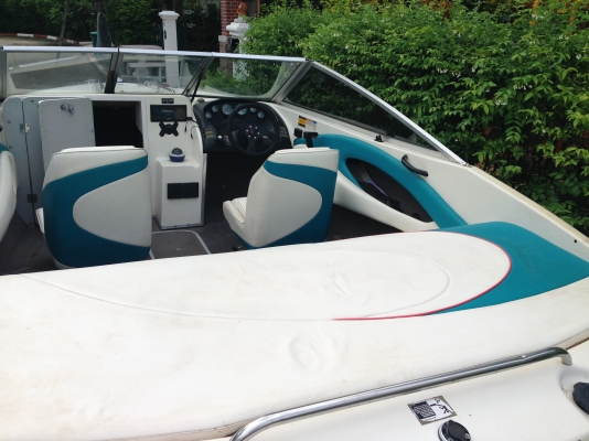 ขายเรือสปีดโบ้ท BAYLINER