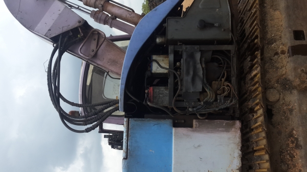 รถเเม็คโครSUMITOMO 135 เก่านอกใช้งานได้ปกติ 540000