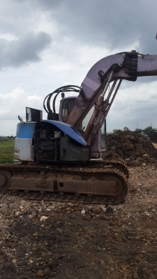 รถเเม็คโครSUMITOMO 135 เก่านอกใช้งานได้ปกติ 540000