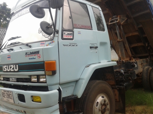 ราคา 1330000 10ล้อดั้มพ์ ISUZU ROCKY 240นางฟ้าแท้ๆ คัทซีสวย เครื่องแห้งดี รถสภาพดี สวยมากๆ ราคากรุณาสอบถาม087-2976734