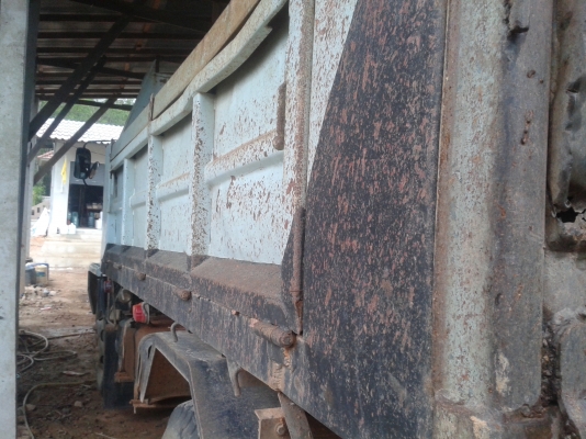 6ล้อดั้มพ์ ISUZU rocky 195แรงม้า คัทซีสวย เครื่องดี เอกสารครบ 087-2976734