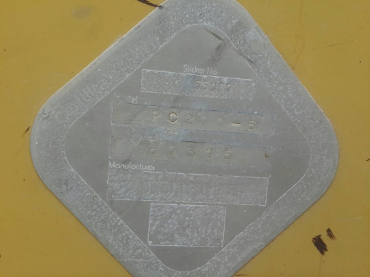 ขายด่วนแบคโฮKOMAT PC200-6สภาพพร้อมใช้งาน เครื่องเดิมแอร์เย็นไฟฟ้าเต็มโทร0843923995