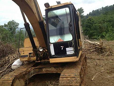 CAT 312B รถพร้อมใช้งาน ตอนนี้ใช้งานอยู่ เครื่องดี ปั๊มดี 087-2976734