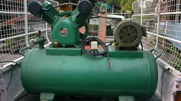 ปั้มลมสวอน 5 แรง ไฟ380 โวลท์ 3 สาย