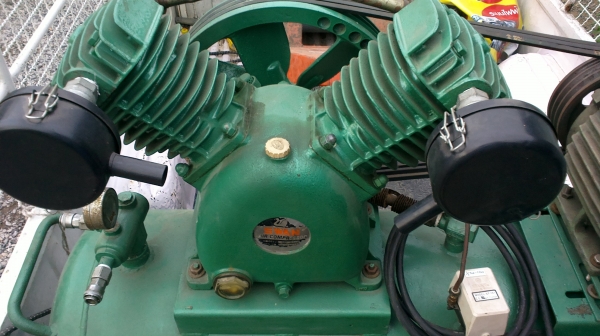 ปั้มลมสวอน 5 แรง ไฟ380 โวลท์ 3 สาย