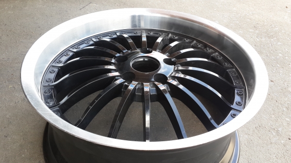 ล้อขอบ 18 5รู114 กว้าง 8.5 ครบชุด 4วง