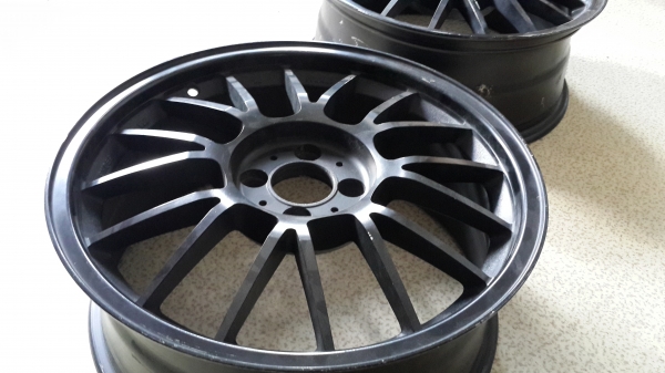 ขอบ 17 4รู100 พร้อมยาง ครบชุด