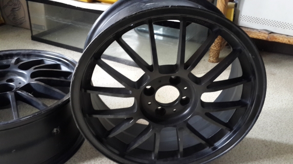 ขอบ 17 4รู100 พร้อมยาง ครบชุด