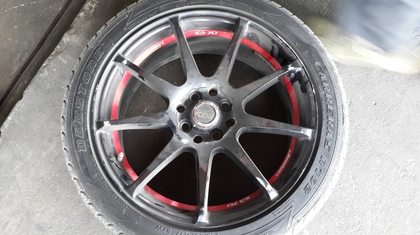 ขอบ 17 4รู100 พร้อมยาง ครบชุด