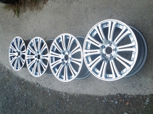 ขอบ17  vip สีฟ้า