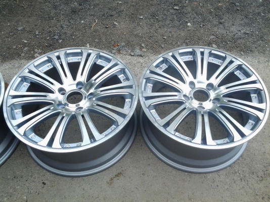 ขอบ17  vip สีฟ้า