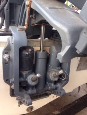 เรือ yamaha 18 ฟุตพร้อมเครื่อง tohatsu 90 แรง