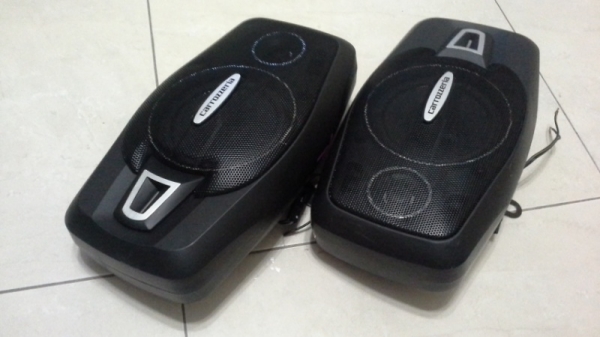 ลำโพงกล่อง Pioneer แบบ 2 แชแนล 60W เสียงกลางเสียงแหลมในกล่องเดียว