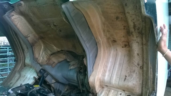 ขาย 6 ล้อ HINO FB สภาพสวยเดิมบาง เครื่อง WO4D 120 แรงม้า คัสซีสวยจัดตลอดเส้น คอกสวย ทะเบียนเต็มพร้อมโอน