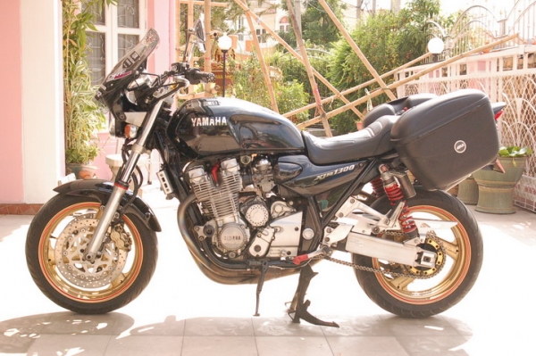 ---ขาย XJR13oo ของแต่งเต็มลำ สภาพนางฟ้า สวยสุดไม่แพง <<สรรพสามิตตัวจริง>>---