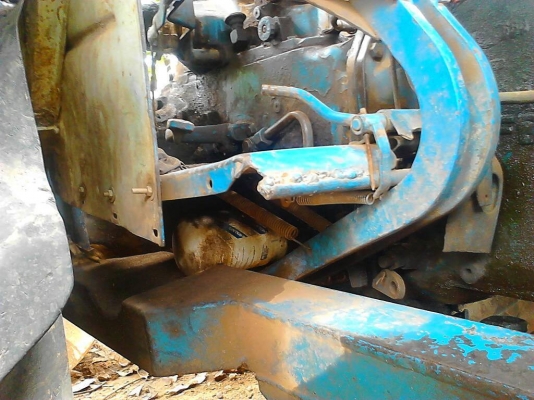 ***ขายแล้วครับขอบคุณ Truck2hand ขายรถไถ2เพลา FORD 6610เสื้อลาย เครื่องเดิมปั้มเดิมแน่นดี แรงดี สตาร์ทติดง่าย ปั้มดี เกียร์ดี ไม่หลุด คานหน้า คาราโร่ สภาพดี ระบบไฮฯครบ ระบบดี ยกหางไม่มียุบ ยางดี4เส้น พร้อมอุปกรณ์3ชิ้น ใบดัน หาง4 หาง6สภาพดีไม่ผุ สีสันดี ยาง