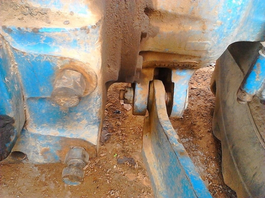 ***ขายแล้วครับขอบคุณ Truck2hand ขายรถไถ2เพลา FORD 6610เสื้อลาย เครื่องเดิมปั้มเดิมแน่นดี แรงดี สตาร์ทติดง่าย ปั้มดี เกียร์ดี ไม่หลุด คานหน้า คาราโร่ สภาพดี ระบบไฮฯครบ ระบบดี ยกหางไม่มียุบ ยางดี4เส้น พร้อมอุปกรณ์3ชิ้น ใบดัน หาง4 หาง6สภาพดีไม่ผุ สีสันดี ยาง