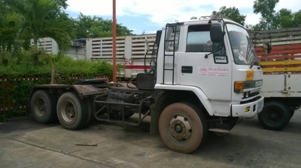 ขายหัวลาก 10 ล้อ 2 เพลา ROCKY 240 หัวขาว FXZ23KFY เครื่อง 6SD1 240 แรงม้า เกียร์ Easton คัสซีสวย เบรคทิฟฟี่ ทะเบียนพร้อมโอนครับ ขายหัวลาก 10 ล้อ 2 เพลา ROCKY 240 หัวขาว FXZ23KFY เครื่อง 6SD1 240 แรงม้า เกียร์ Easton คัสซีสวย เบรคทิฟฟี่ ทะเบียนพร้อมโอนครับ