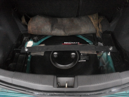 ขายมาสด้า 323f แก๊สหัวฉีด auto