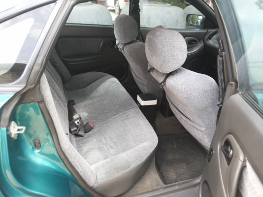 ขายมาสด้า 323f แก๊สหัวฉีด auto