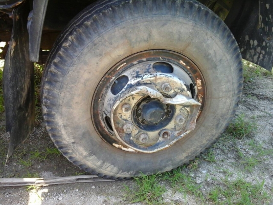 10ล้อFXZ23NFYFท้ายลาดติดเครน3ตัน รถสวย...สภาพดี 240แรง 10ล้อFXZ23NFYFท้ายลาดติดเครน3ตัน รถสวย...สภาพดี 240แรง