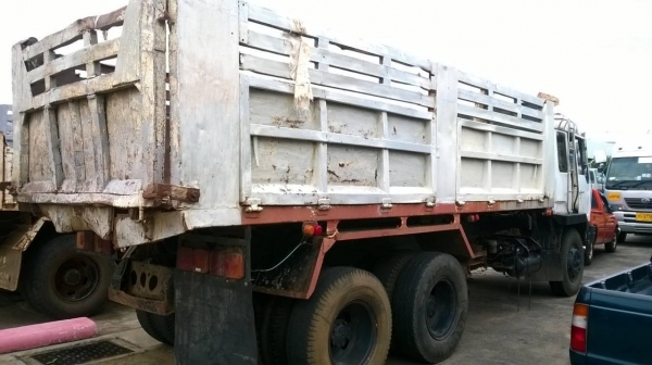 ขายไอ้หลง FN527M-A ซีเรียล 23197 เครื่อง 6D16 195 แรงม้า เกียร์ 10 สปีด ทะเบียนพร้อม ขายไอ้หลง FN527M-A ซีเรียล 23197 เครื่อง 6D16 195 แรงม้า เกียร์ 10 สปีด ทะเบียนพร้อม